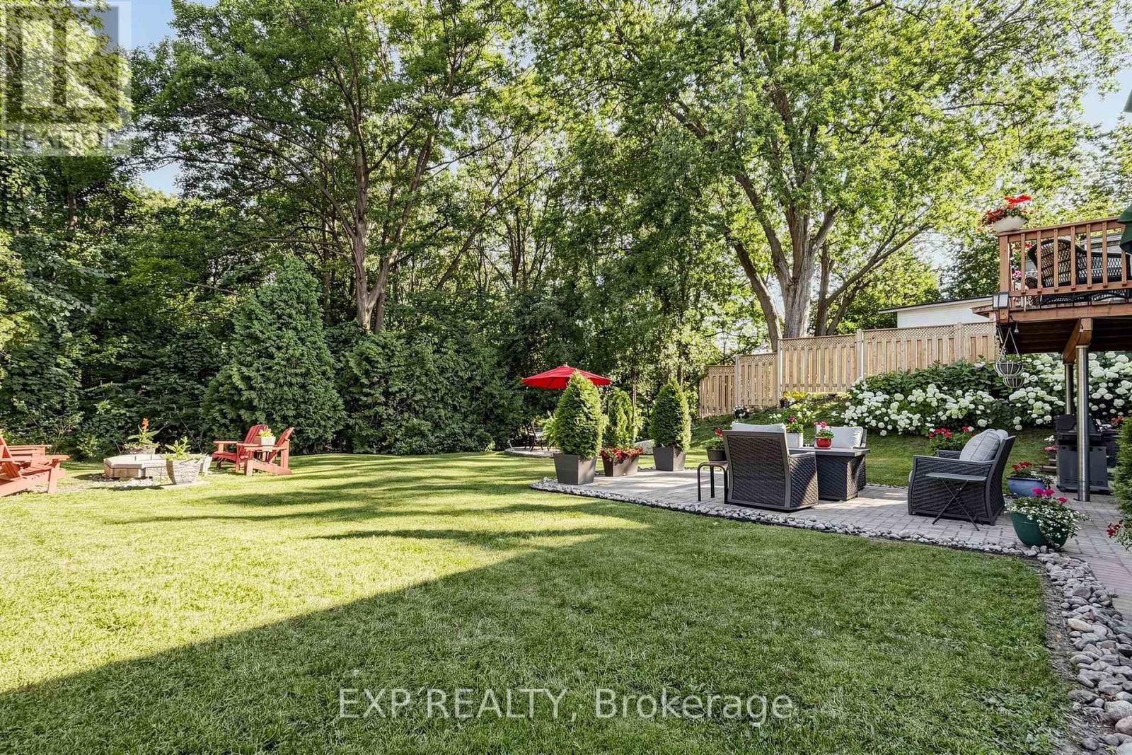 77 Letchworth Crescent Property Photo 32