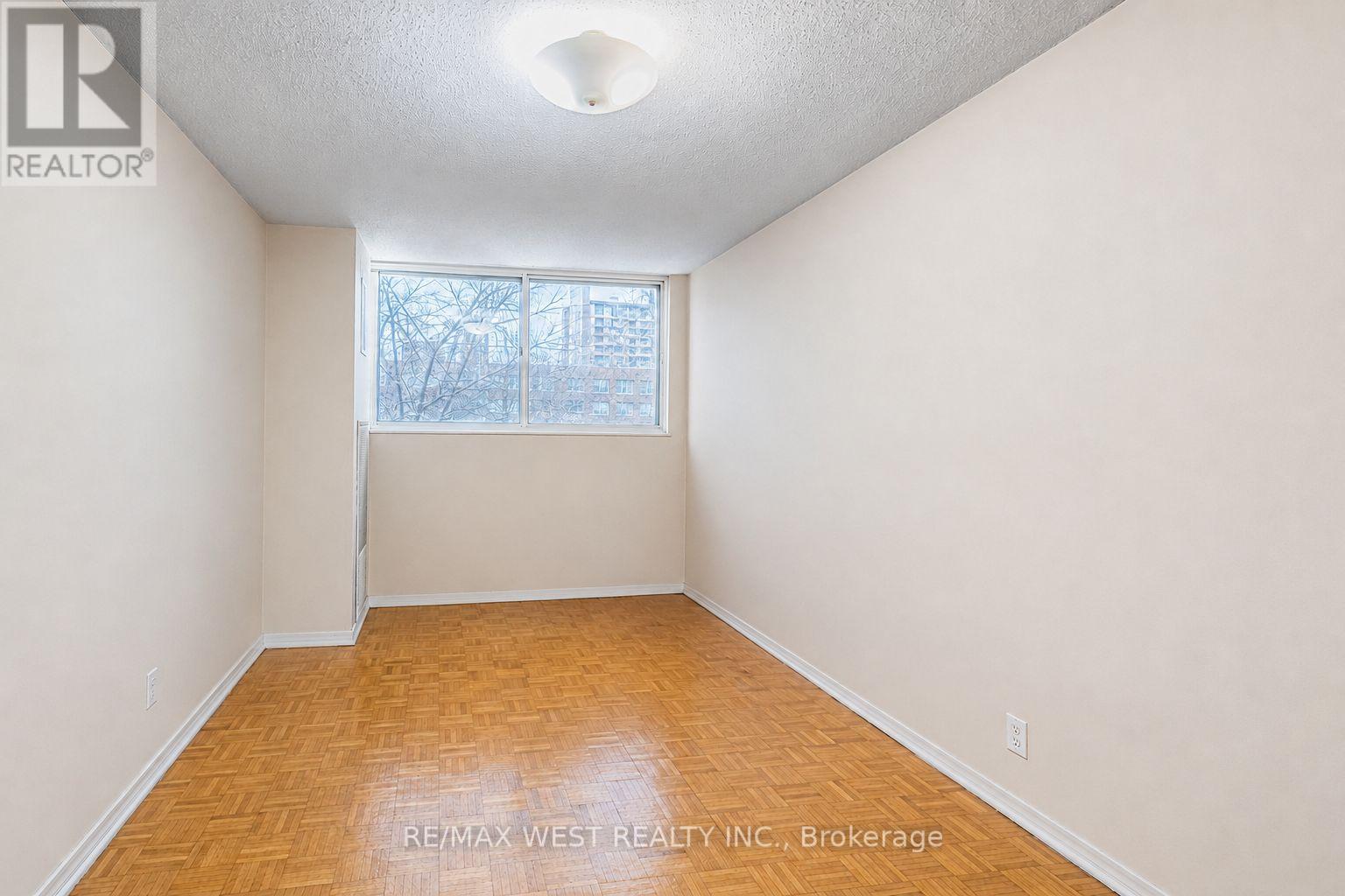 1104 - 11 Wincott Drive Property Photo 20