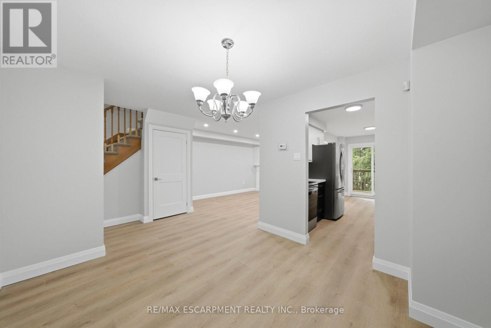 2 - 2155 Duncaster Drive Property Photo 11