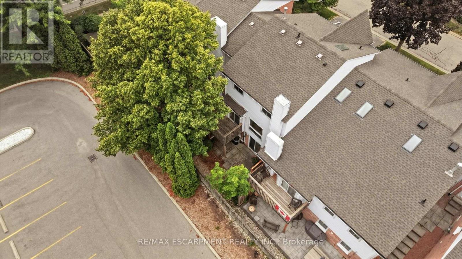 2 - 2155 Duncaster Drive Property Photo 41