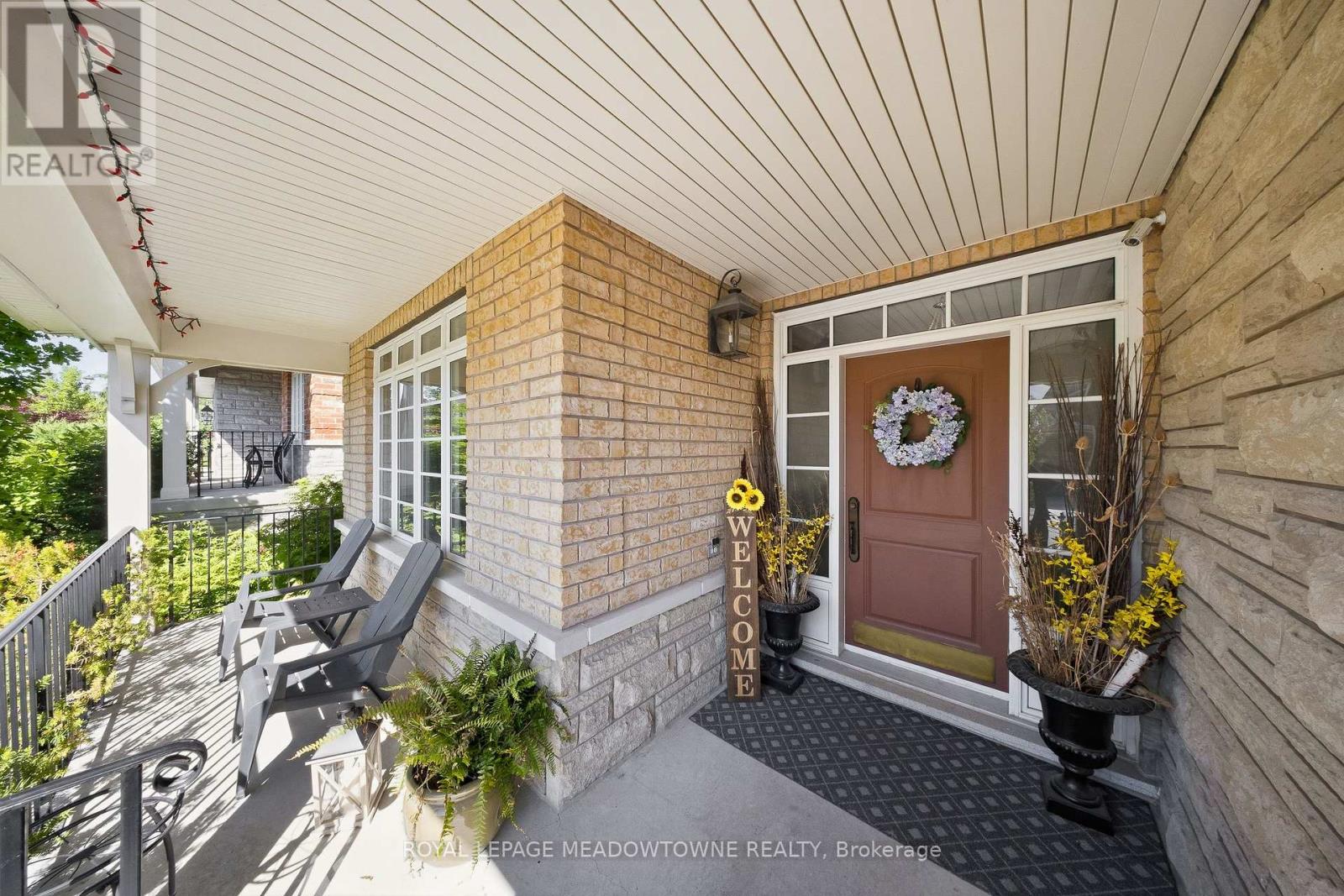 298 Eaton Street Property Photo 7