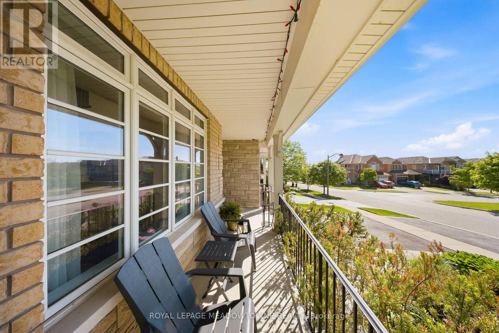 298 Eaton Street Property Photo 8