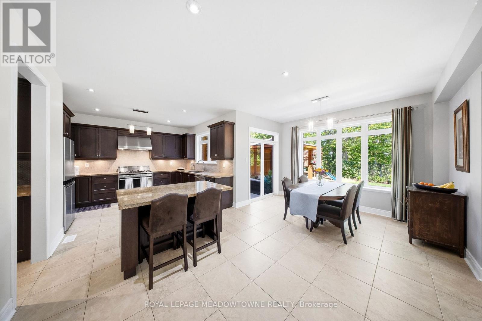 298 Eaton Street Property Photo 19