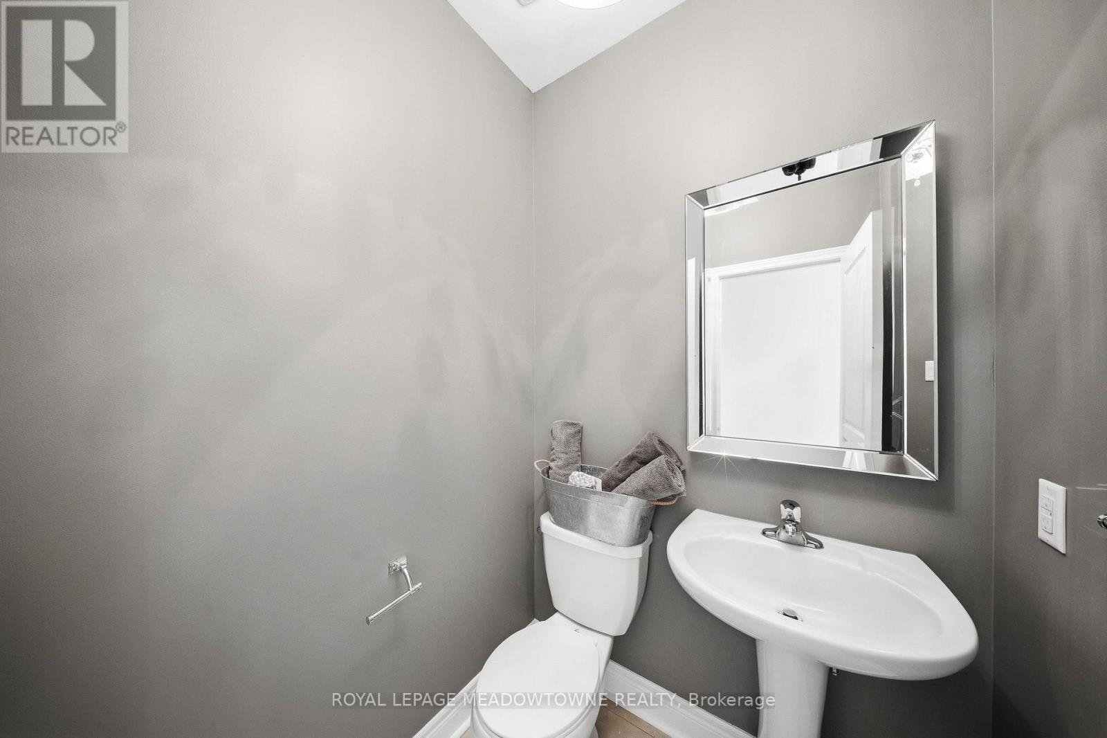 298 Eaton Street Property Photo 24