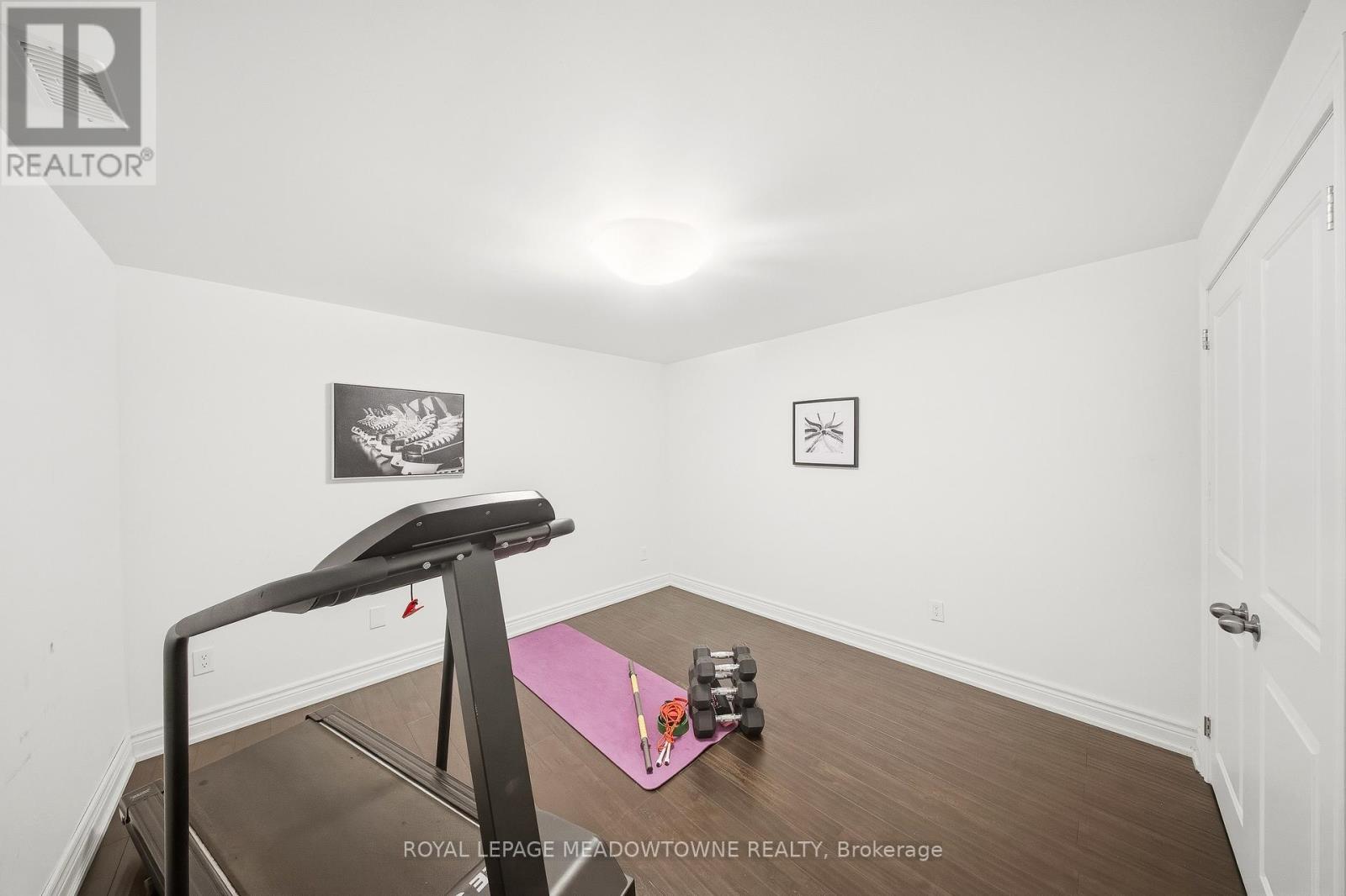 298 Eaton Street Property Photo 41