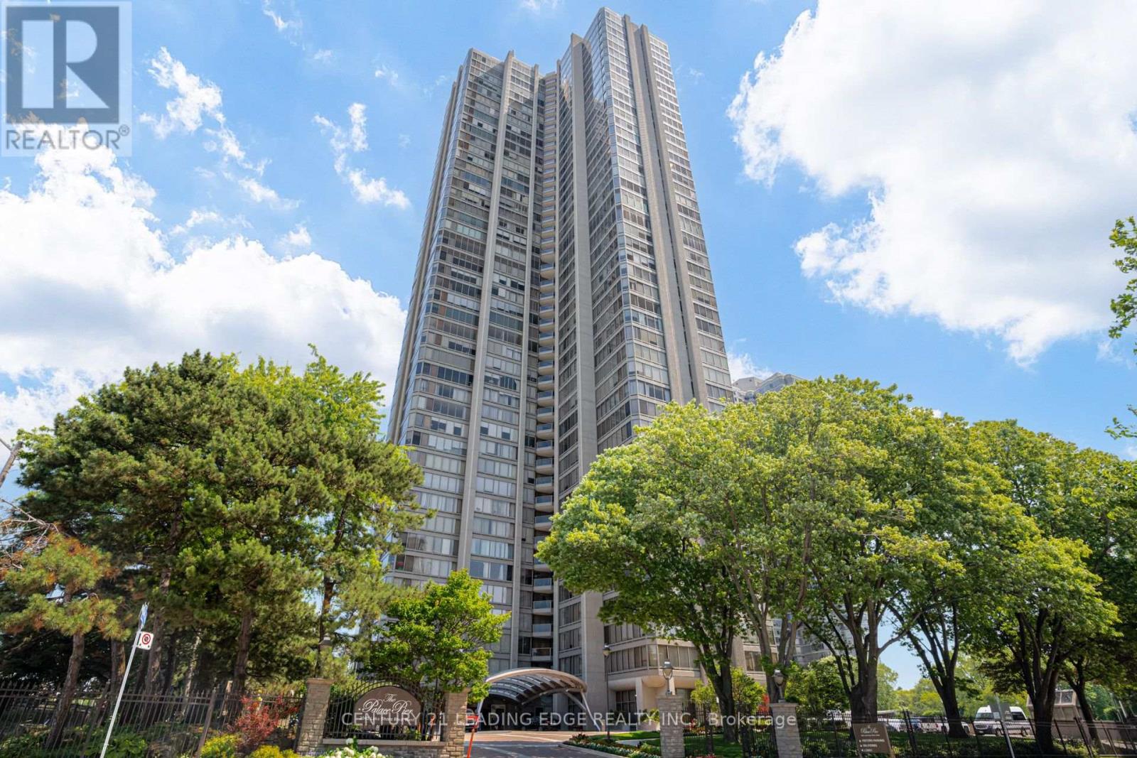 3706 - 2045 LAKE SHORE BOULEVARD W Property Photo 1
