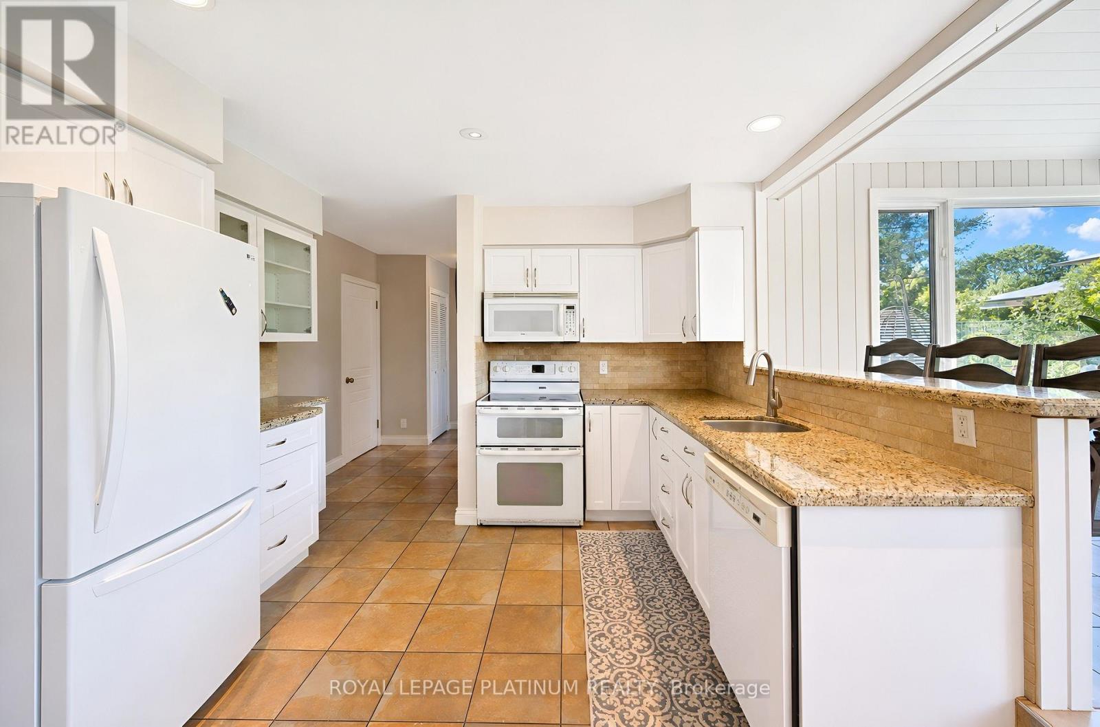 47 Parkview Place Property Photo 12