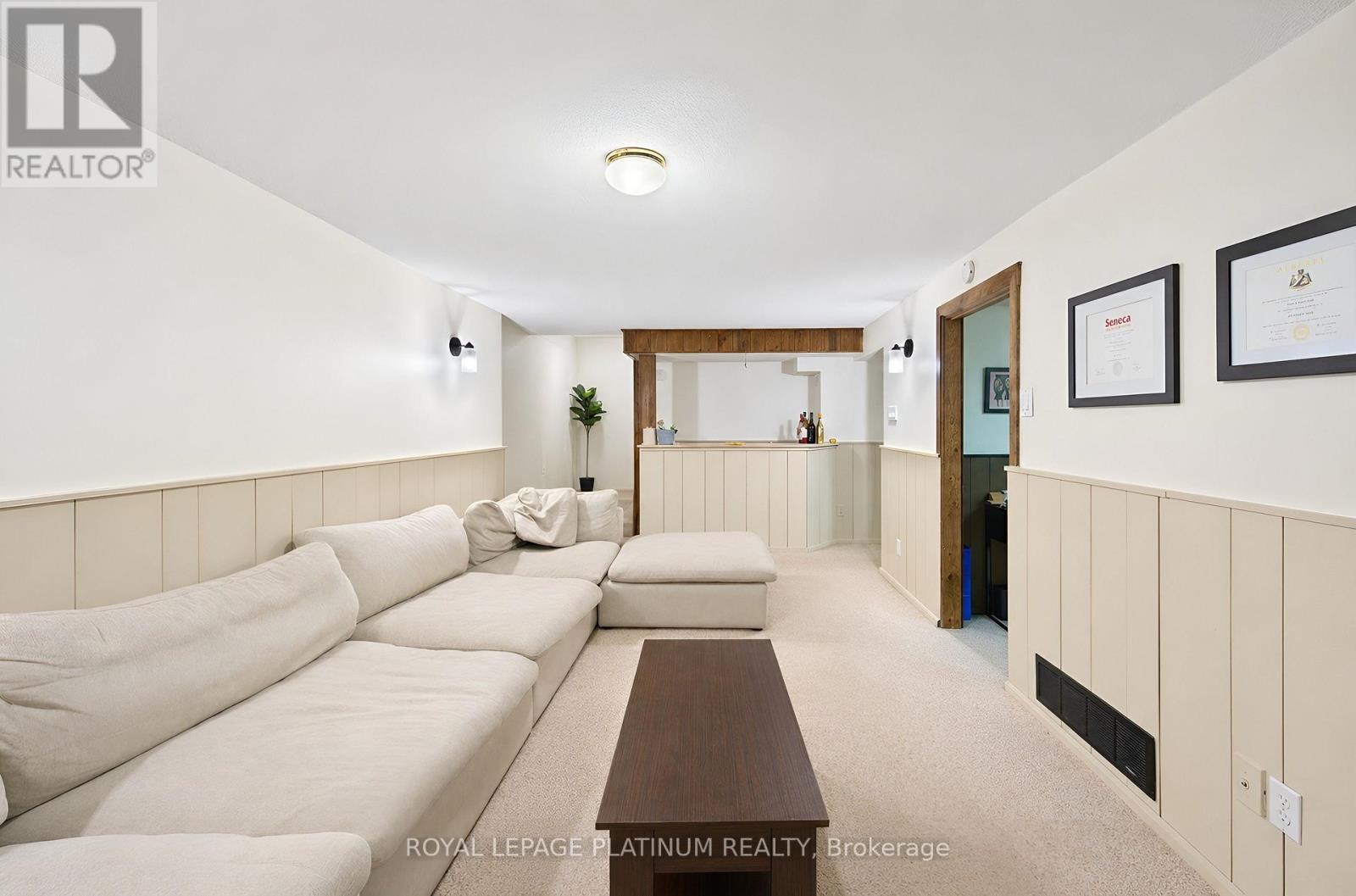 47 Parkview Place Property Photo 40