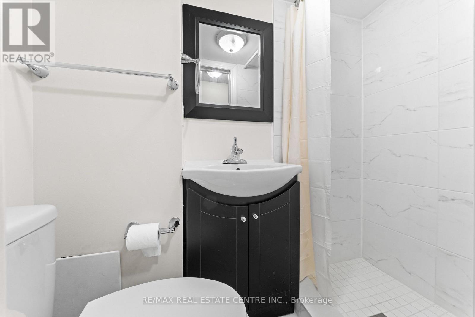 34 Aspen Hills Road Property Photo 34