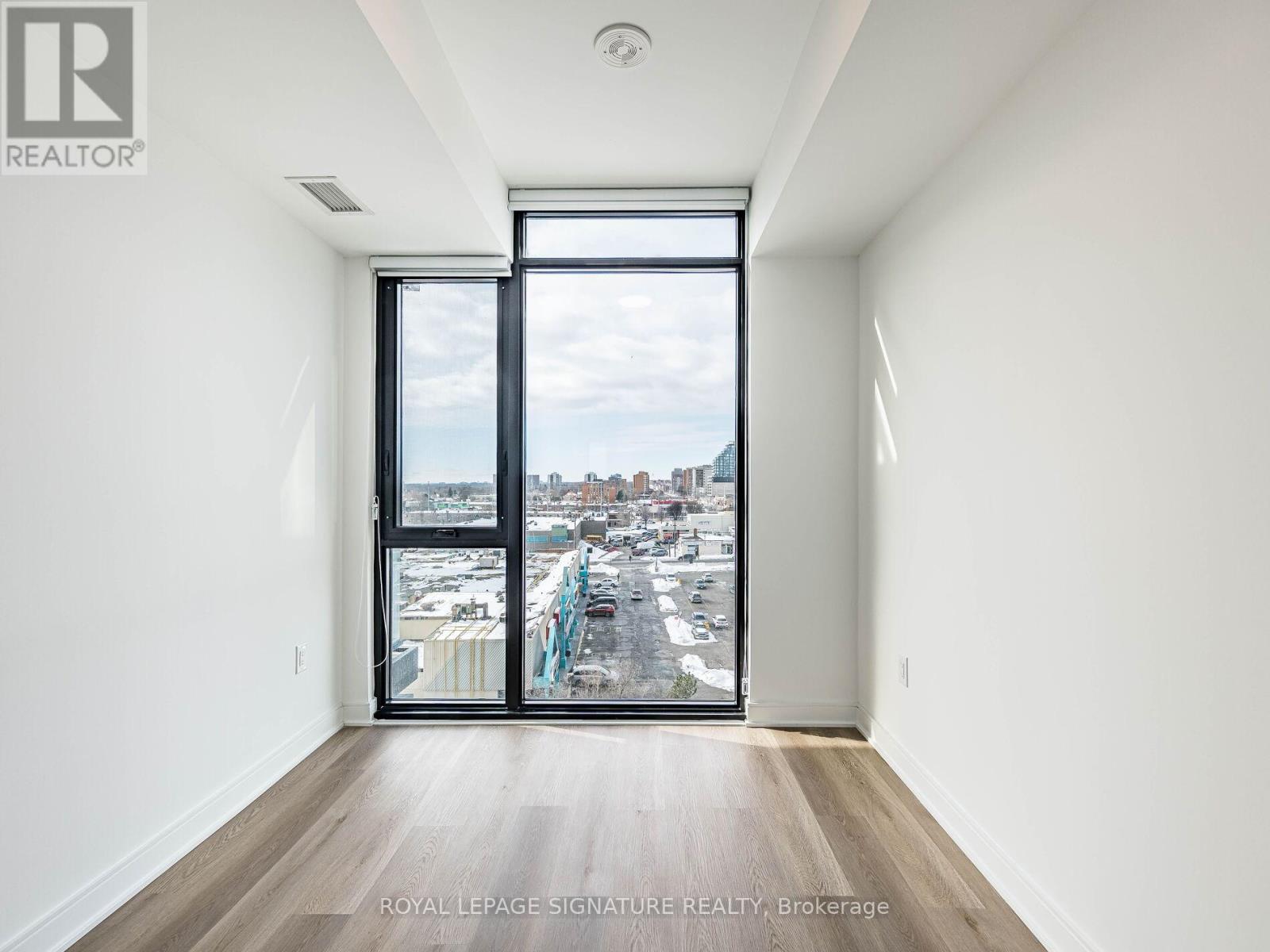 622 - 86 Dundas Street E Property Photo 24