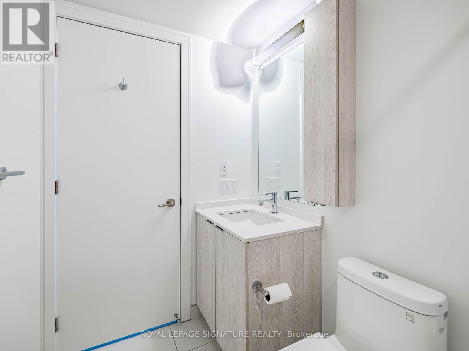 622 - 86 Dundas Street E Property Photo 32