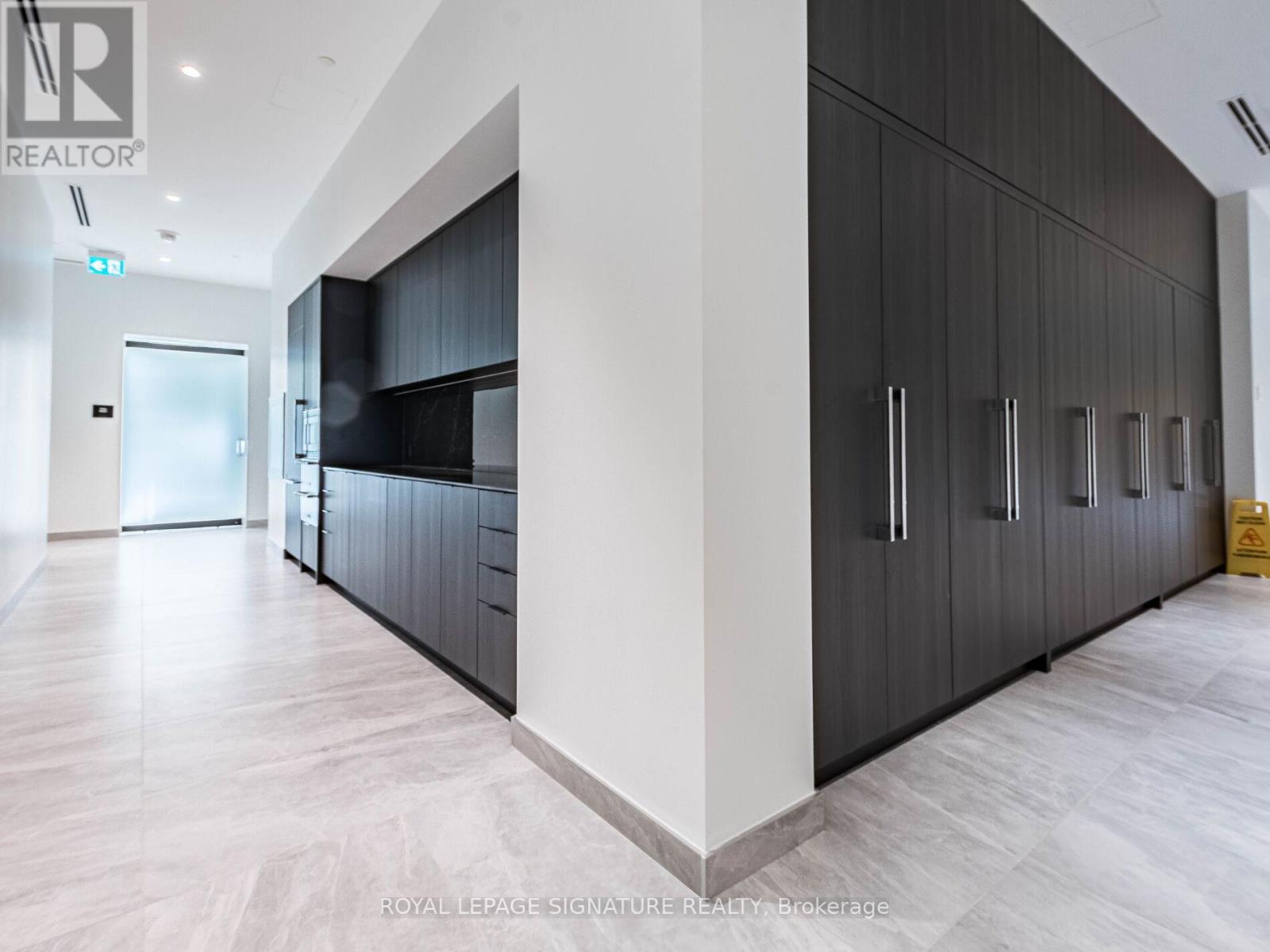 622 - 86 Dundas Street E Property Photo 37