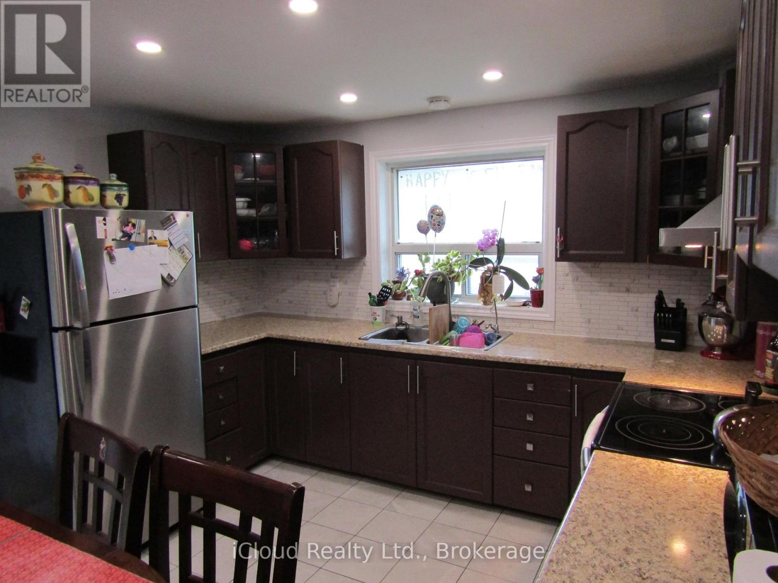 170 Troiless Street Property Photo 1
