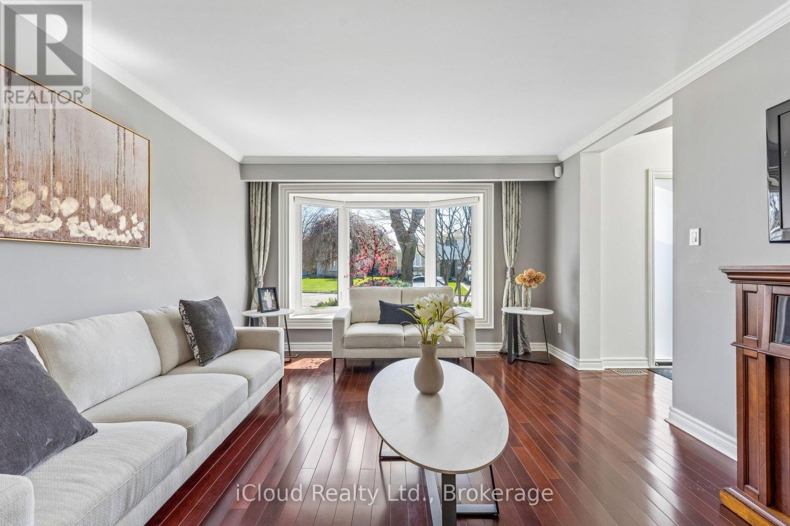 43 Ferndale Crescent Property Photo 8