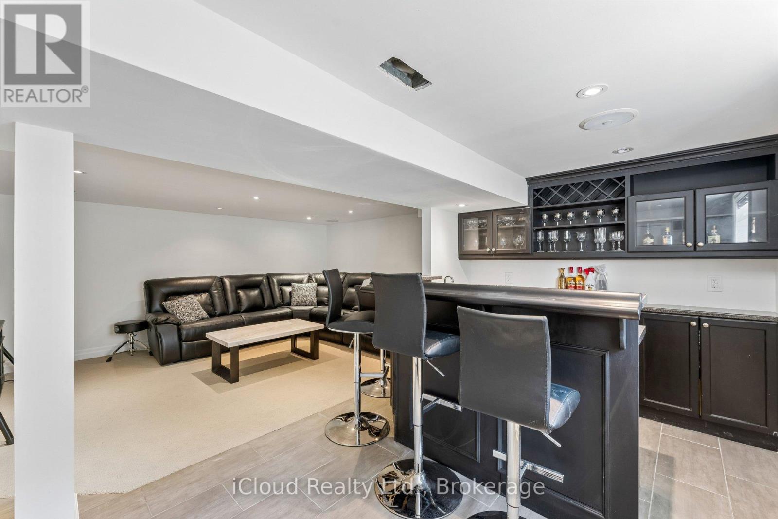43 Ferndale Crescent Property Photo 30