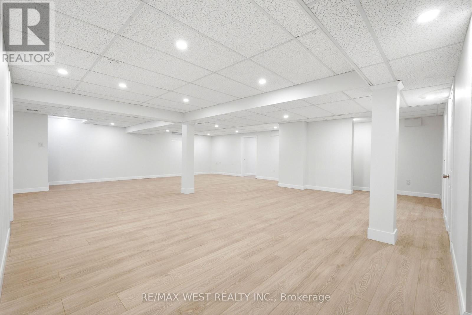 3163 Rolling Stone Court Property Photo 33