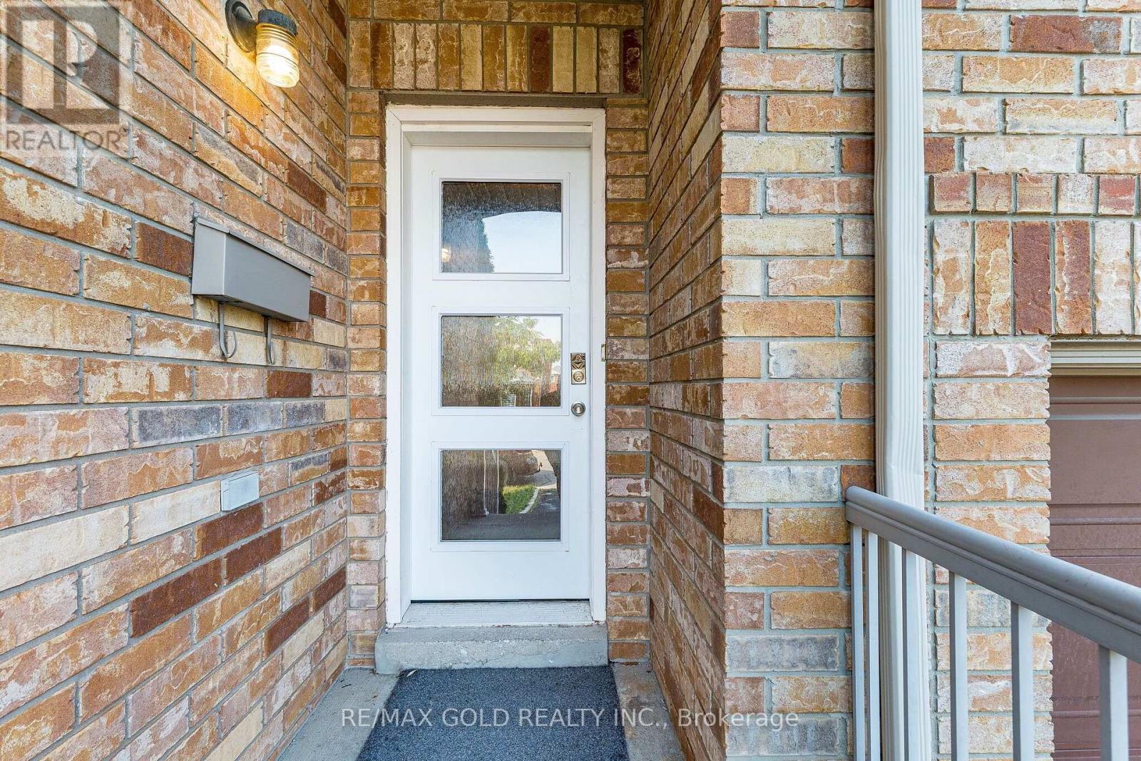77 Schooner Drive Property Photo 3