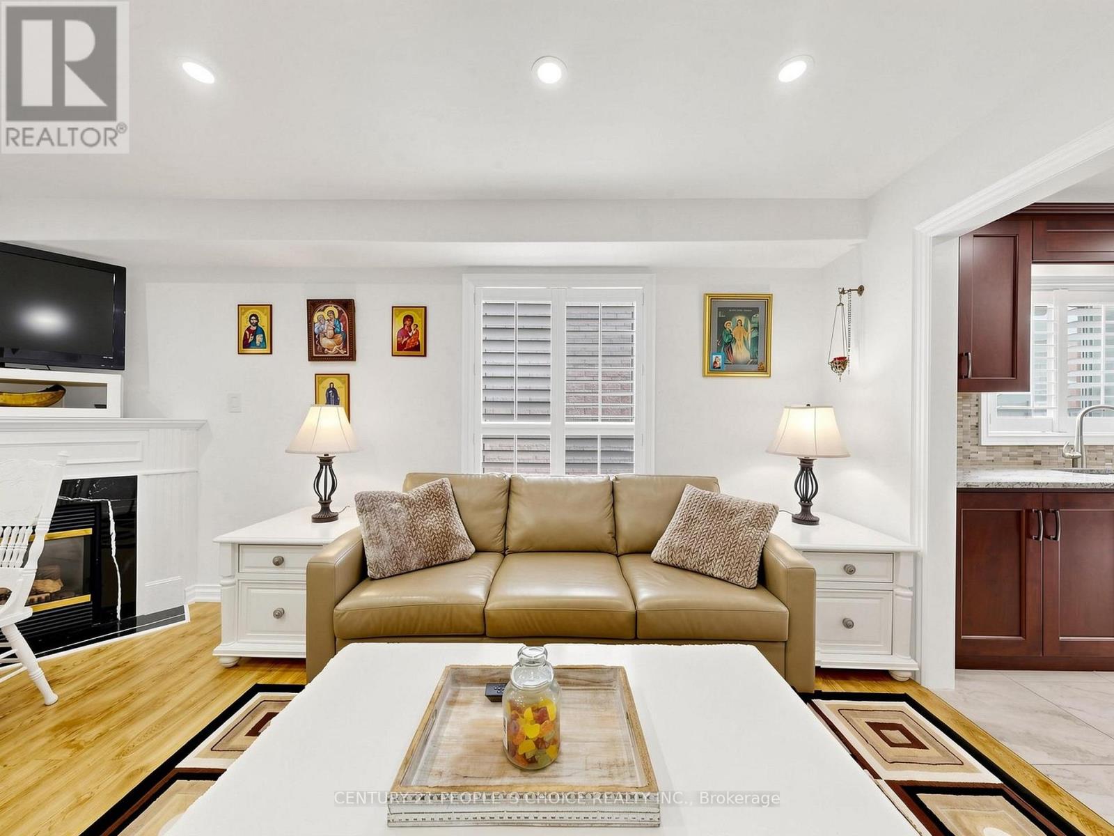 5812 Sidmouth Street Property Photo 3