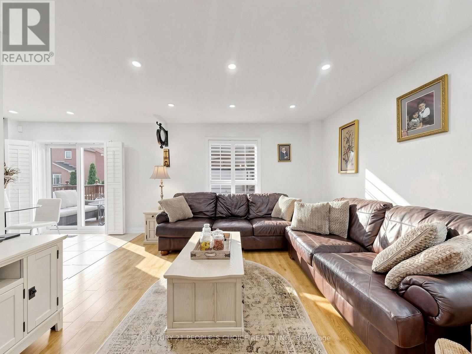 5812 Sidmouth Street Property Photo 9