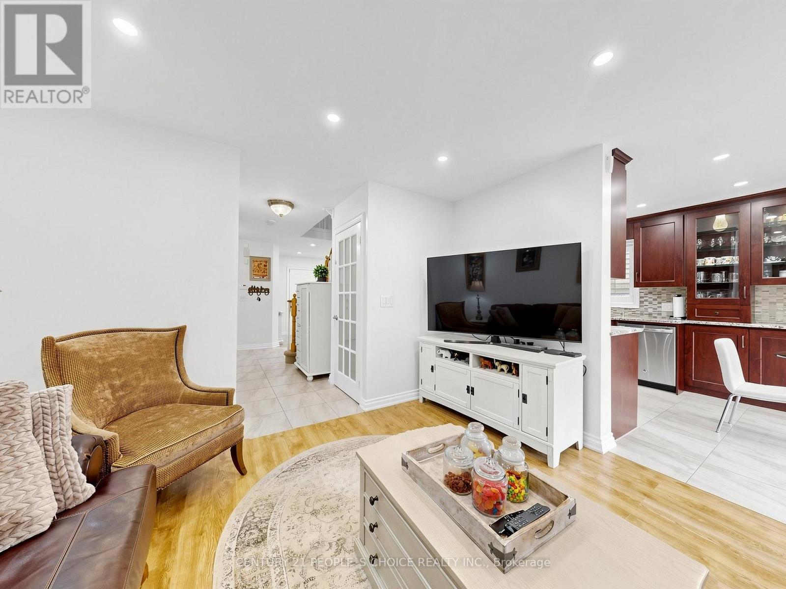 5812 Sidmouth Street Property Photo 12
