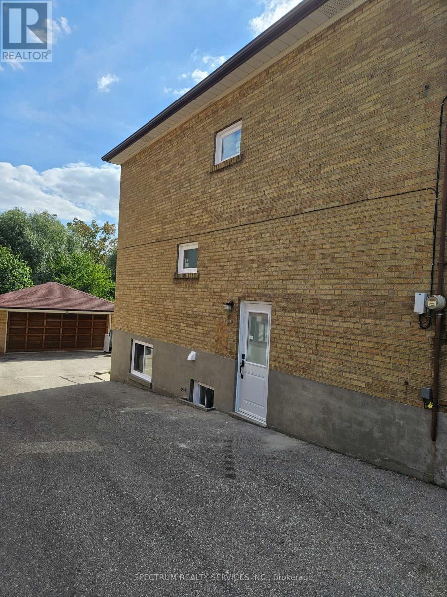 Unit 1 - 49 Gotham Court Property Photo 2