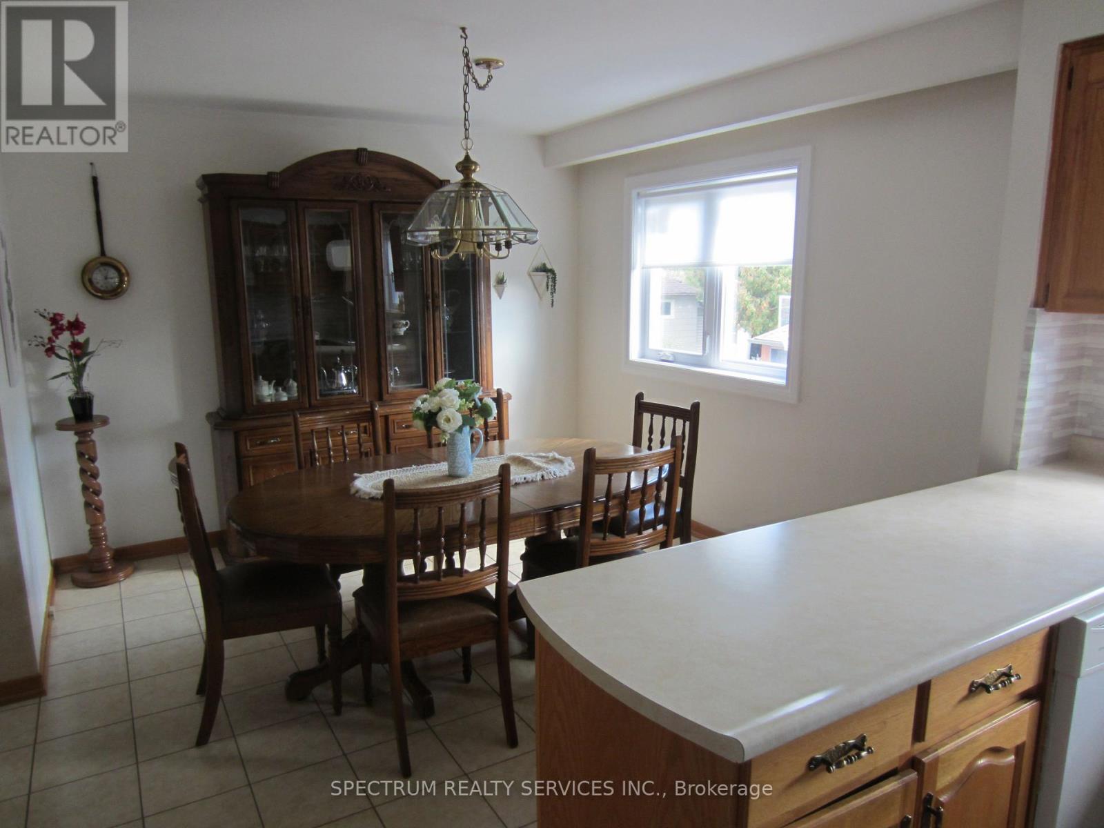 Unit 1 - 49 Gotham Court Property Photo 8