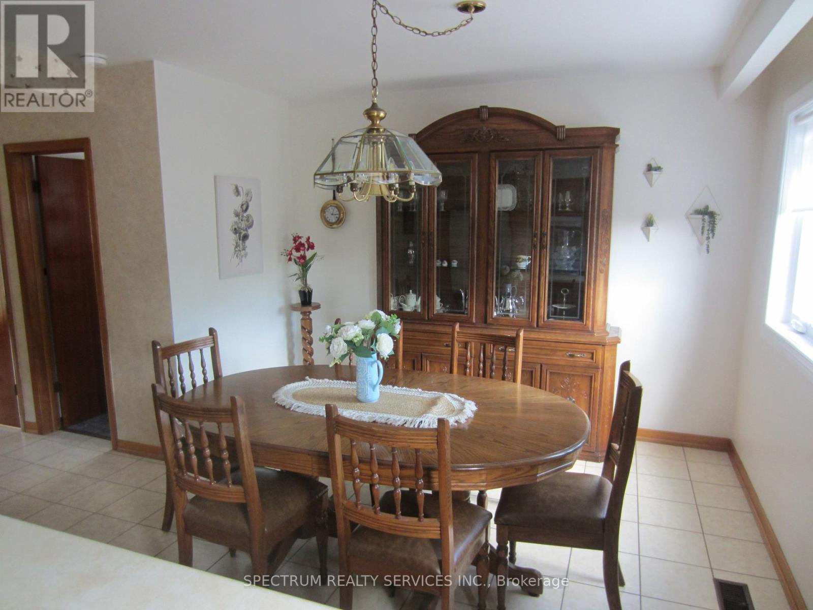 Unit 1 - 49 Gotham Court Property Photo 9