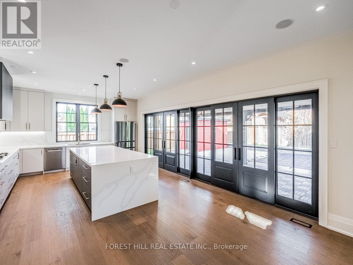 7089 Second Line W Property Photo 9