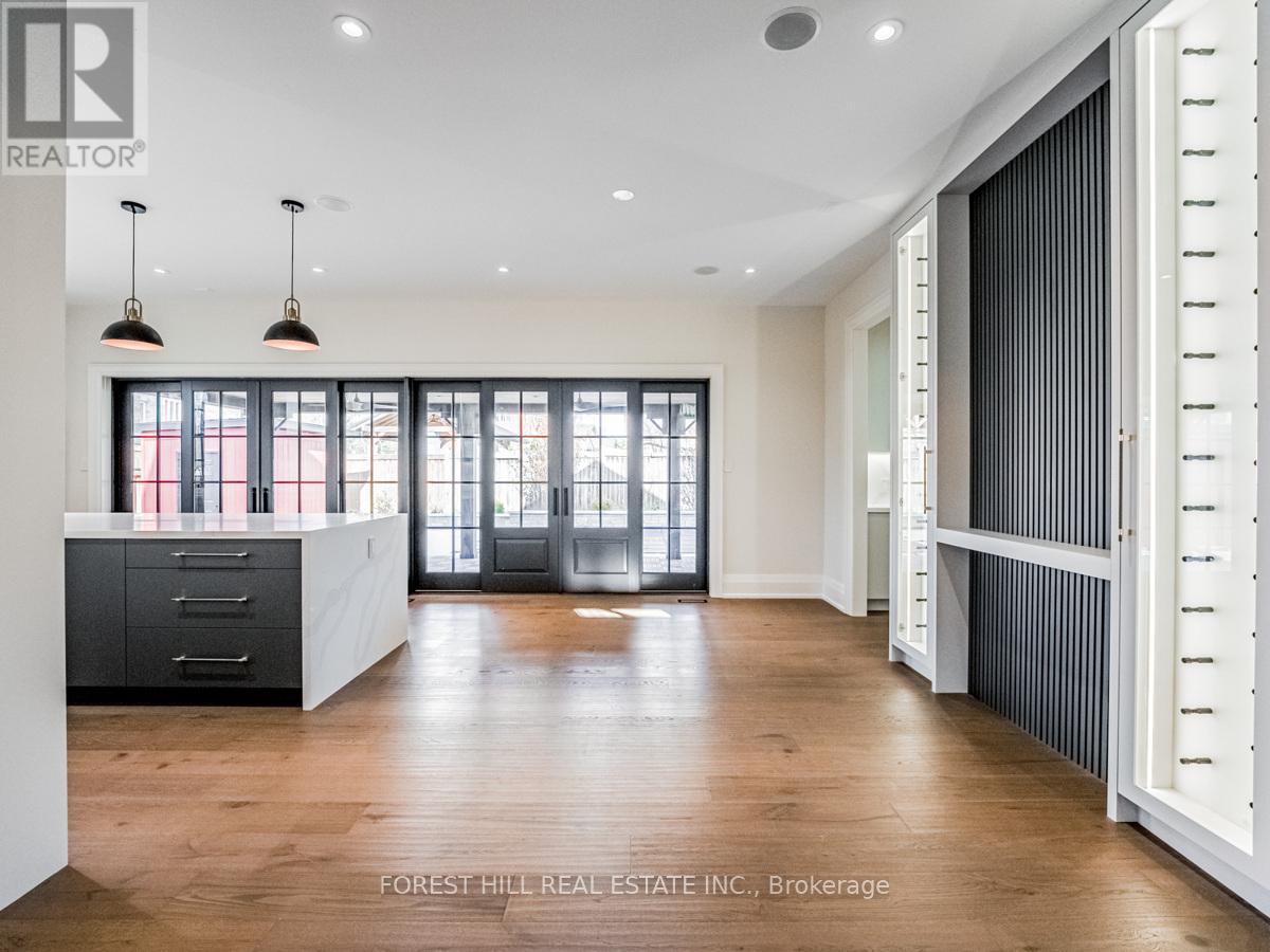 7089 Second Line W Property Photo 10