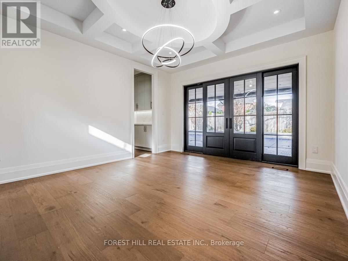 7089 Second Line W Property Photo 15