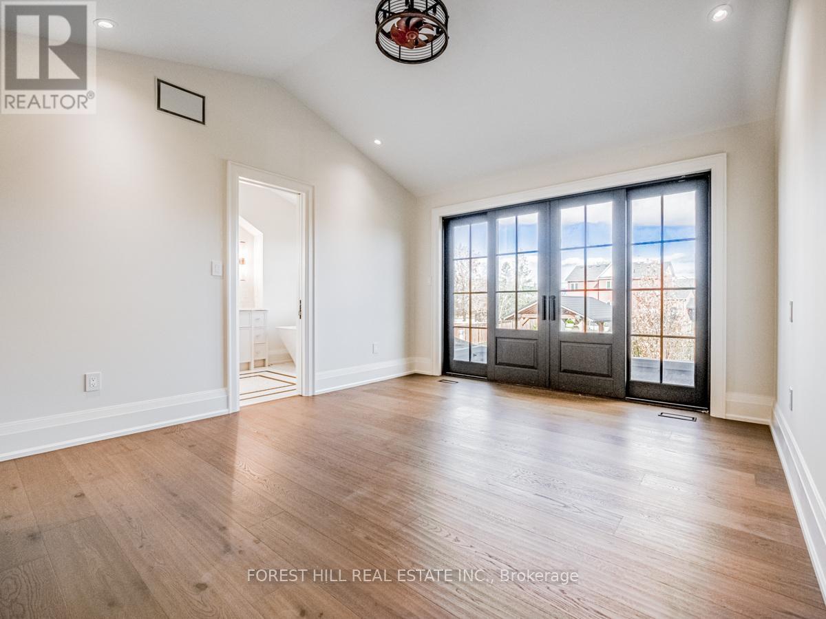 7089 Second Line W Property Photo 21