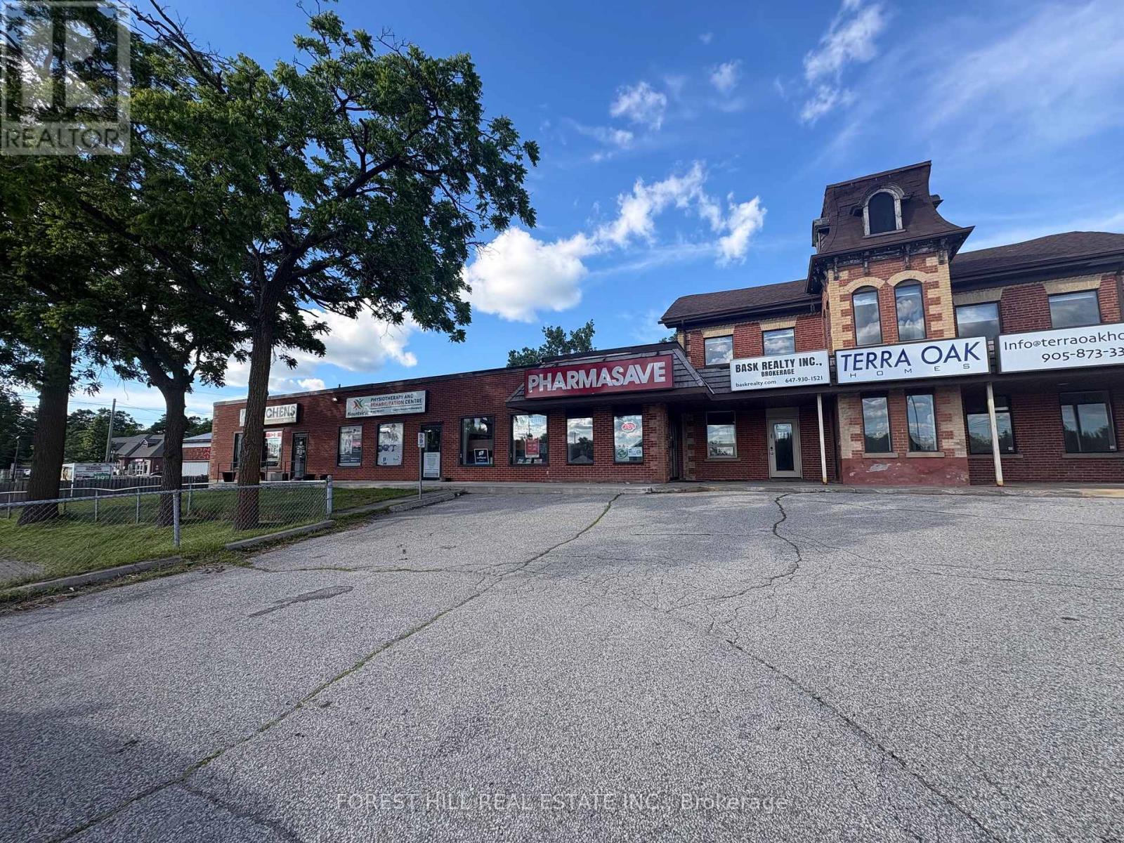 8 - 18371 Hurontario Street Property Photo 7