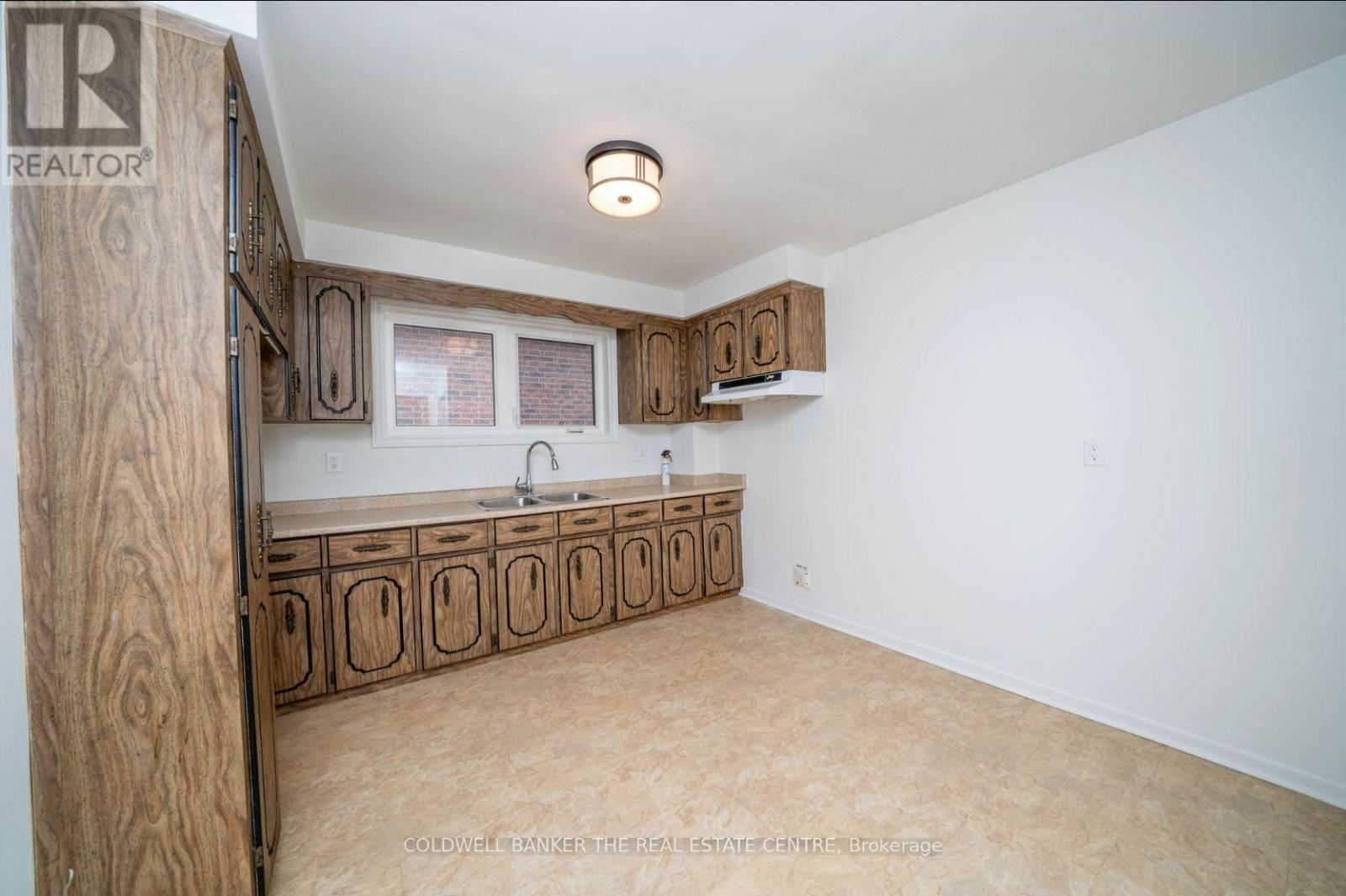2966 Islington Avenue Property Photo 22