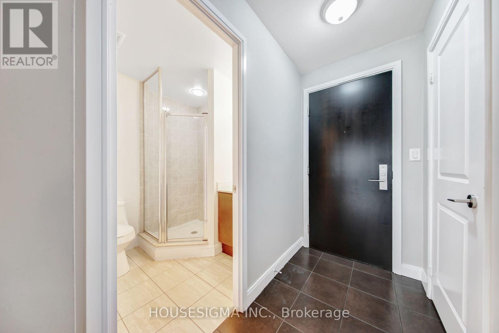 507 - 60 Absolute Avenue Property Photo 4