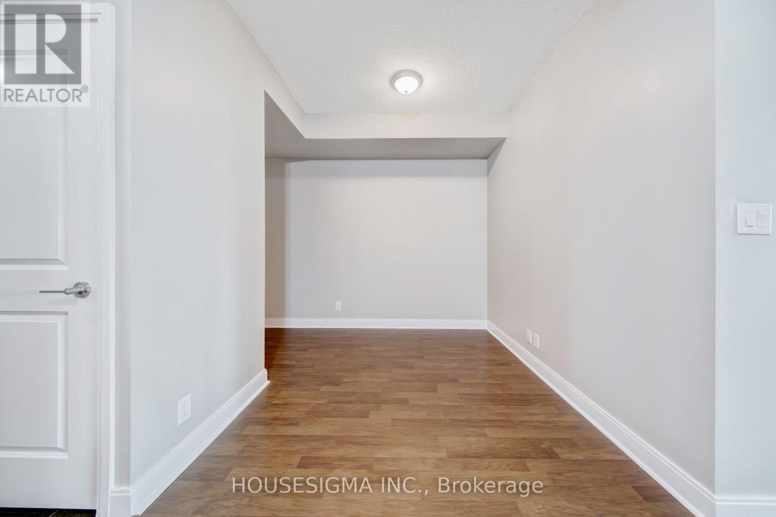 507 - 60 Absolute Avenue Property Photo 7