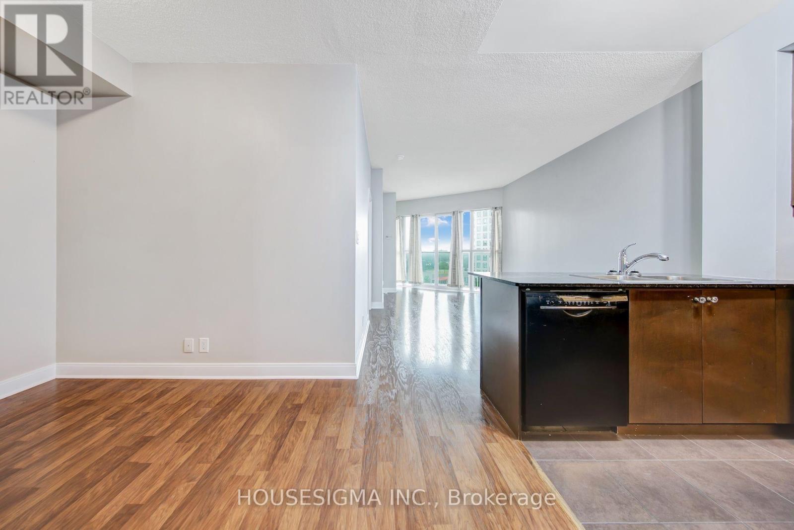507 - 60 Absolute Avenue Property Photo 8