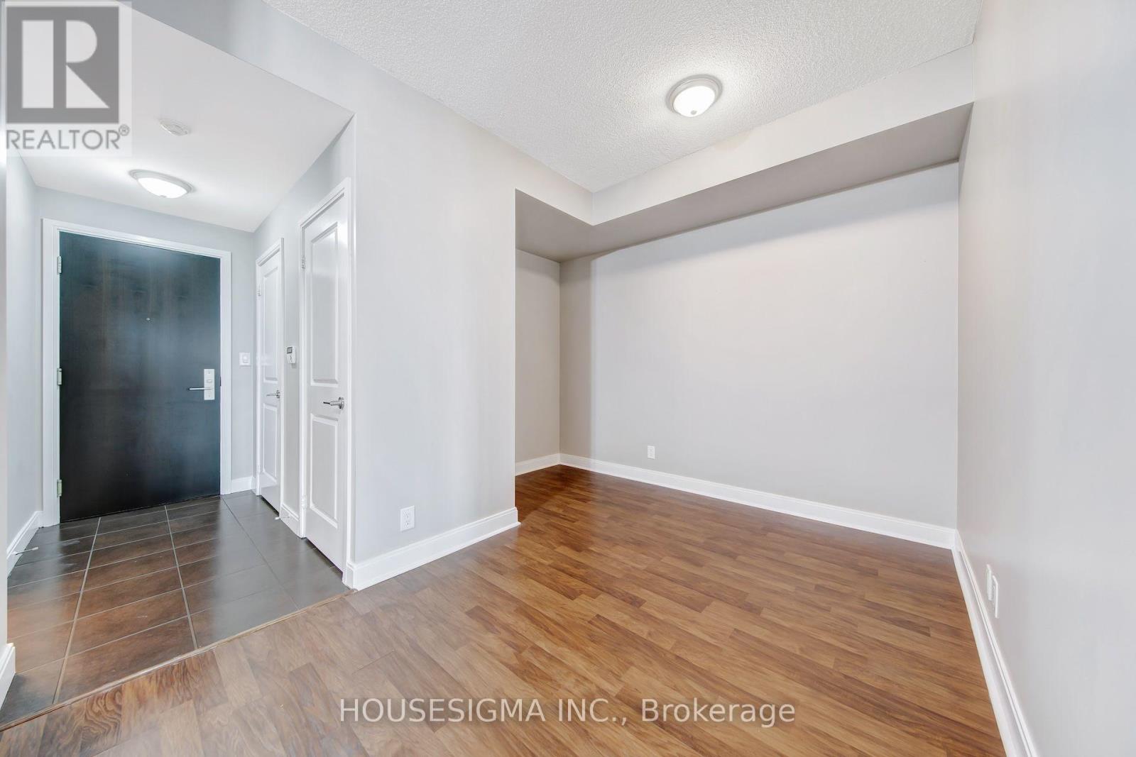 507 - 60 Absolute Avenue Property Photo 9