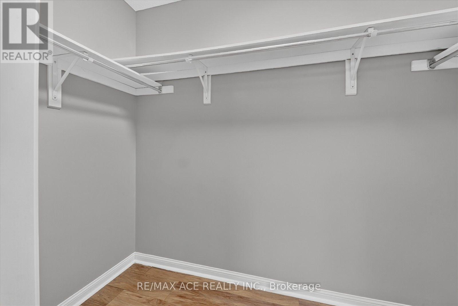 24 Zimmer Street Property Photo 28