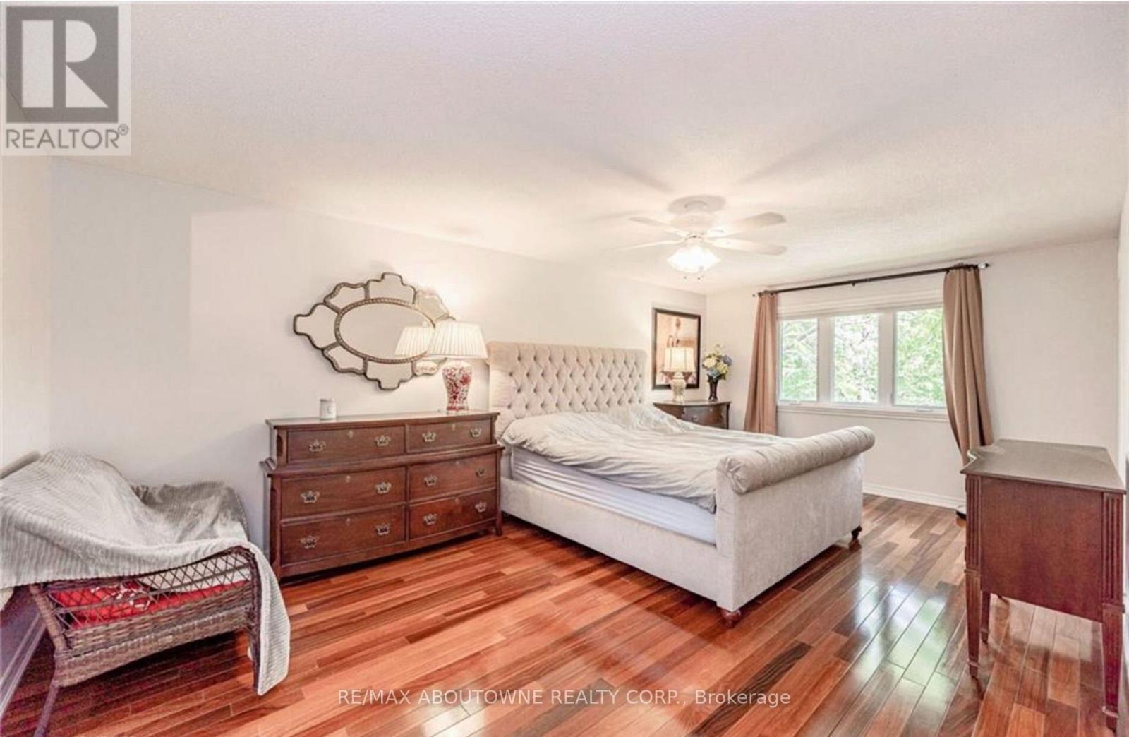 500 Blenheim Crescent Property Photo 23