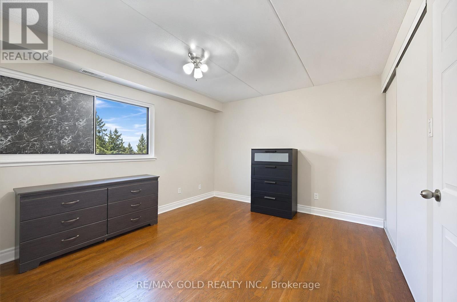 87 - 180 Mississauga Valley Boulevard Property Photo 17