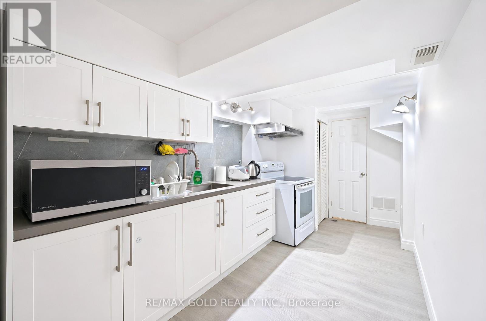 87 - 180 Mississauga Valley Boulevard Property Photo 31