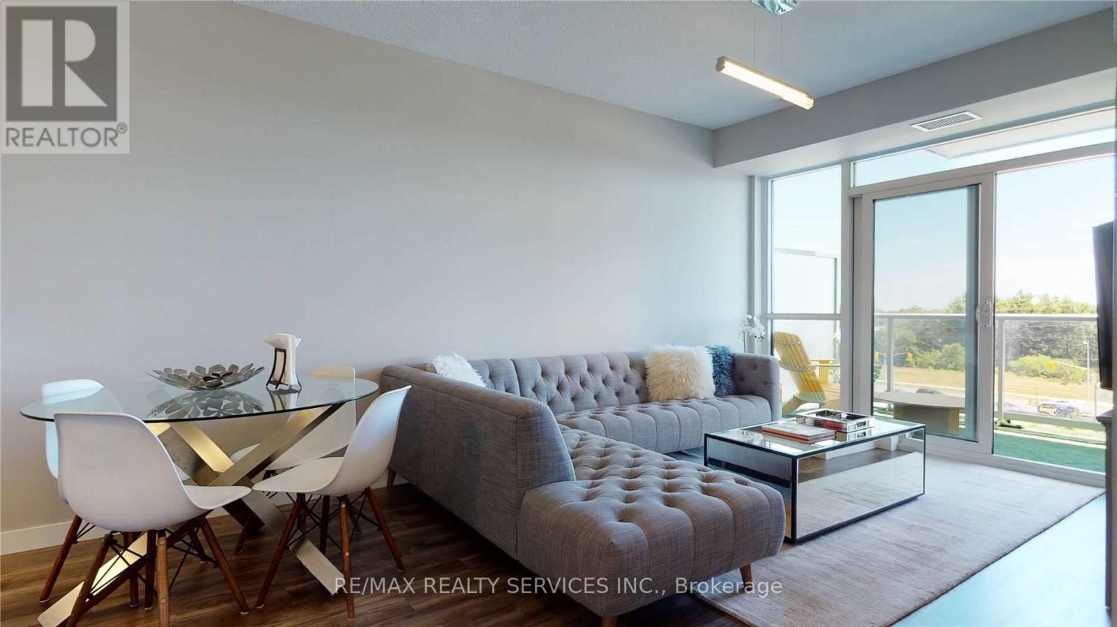 507 - 2093 Fairview Street Property Photo 7