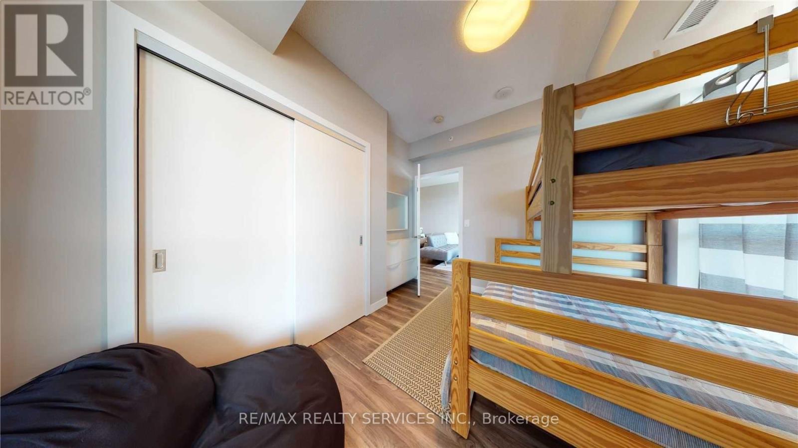 507 - 2093 Fairview Street Property Photo 14