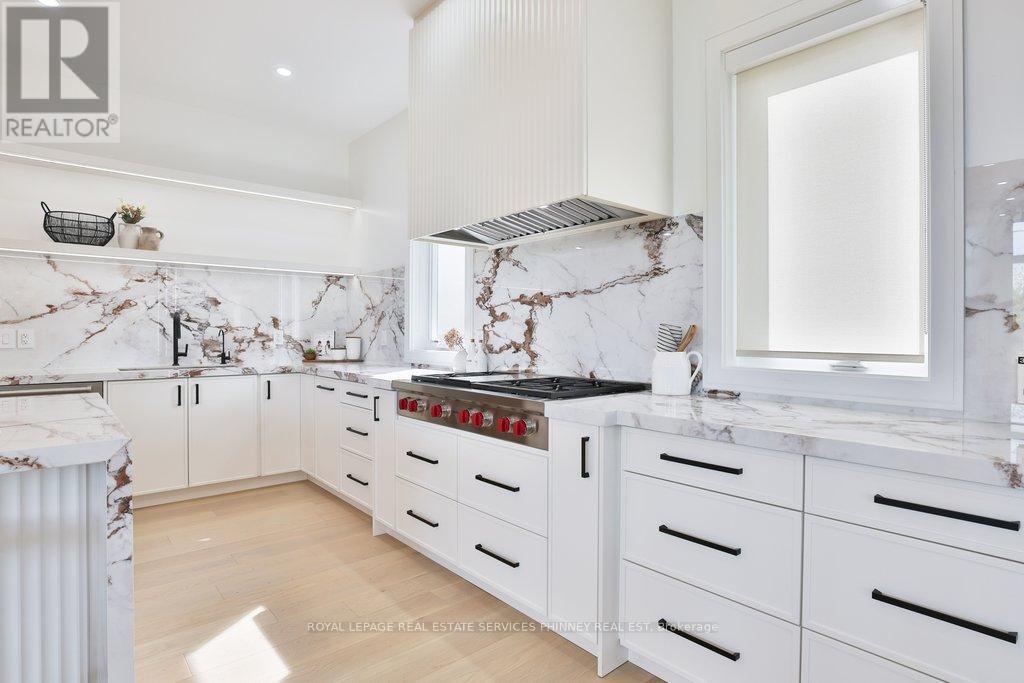 1143 Kane Road Property Photo 11