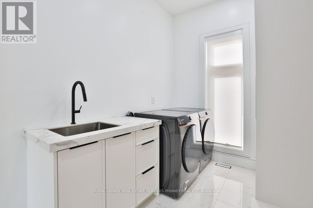 1143 Kane Road Property Photo 14