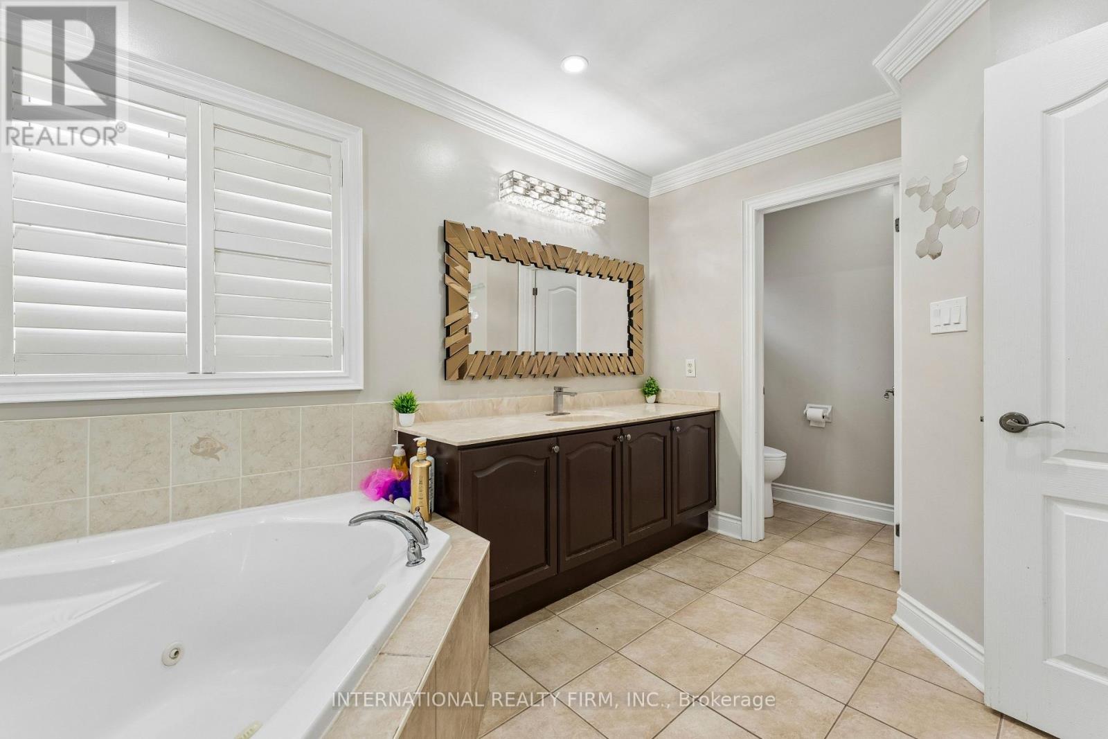 8 Redwillow Road Property Photo 19