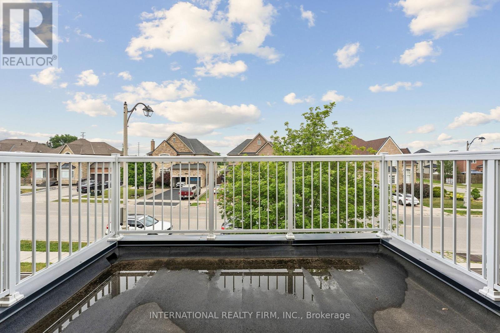 8 Redwillow Road Property Photo 23