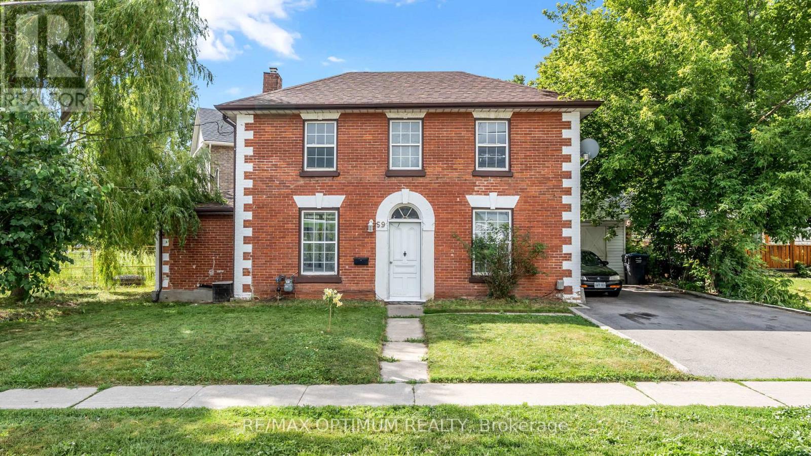 59 Railroad Street Property Photo 2