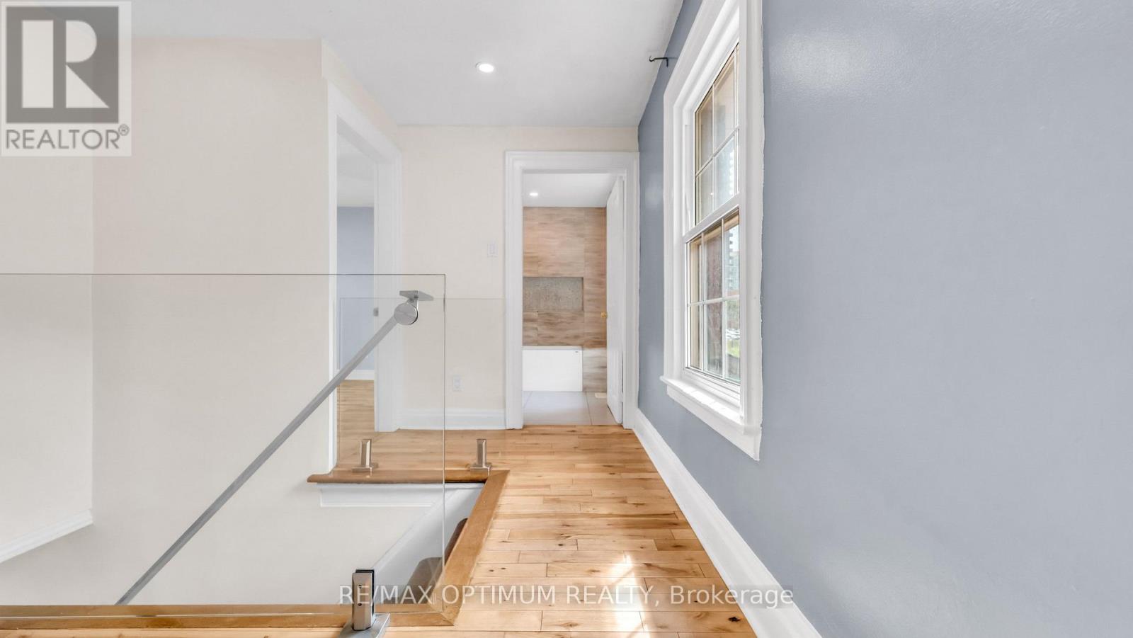 59 Railroad Street Property Photo 11