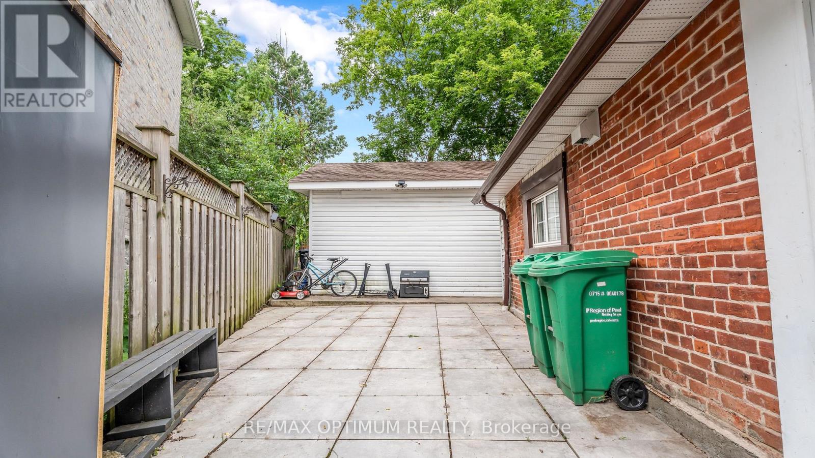 59 Railroad Street Property Photo 21